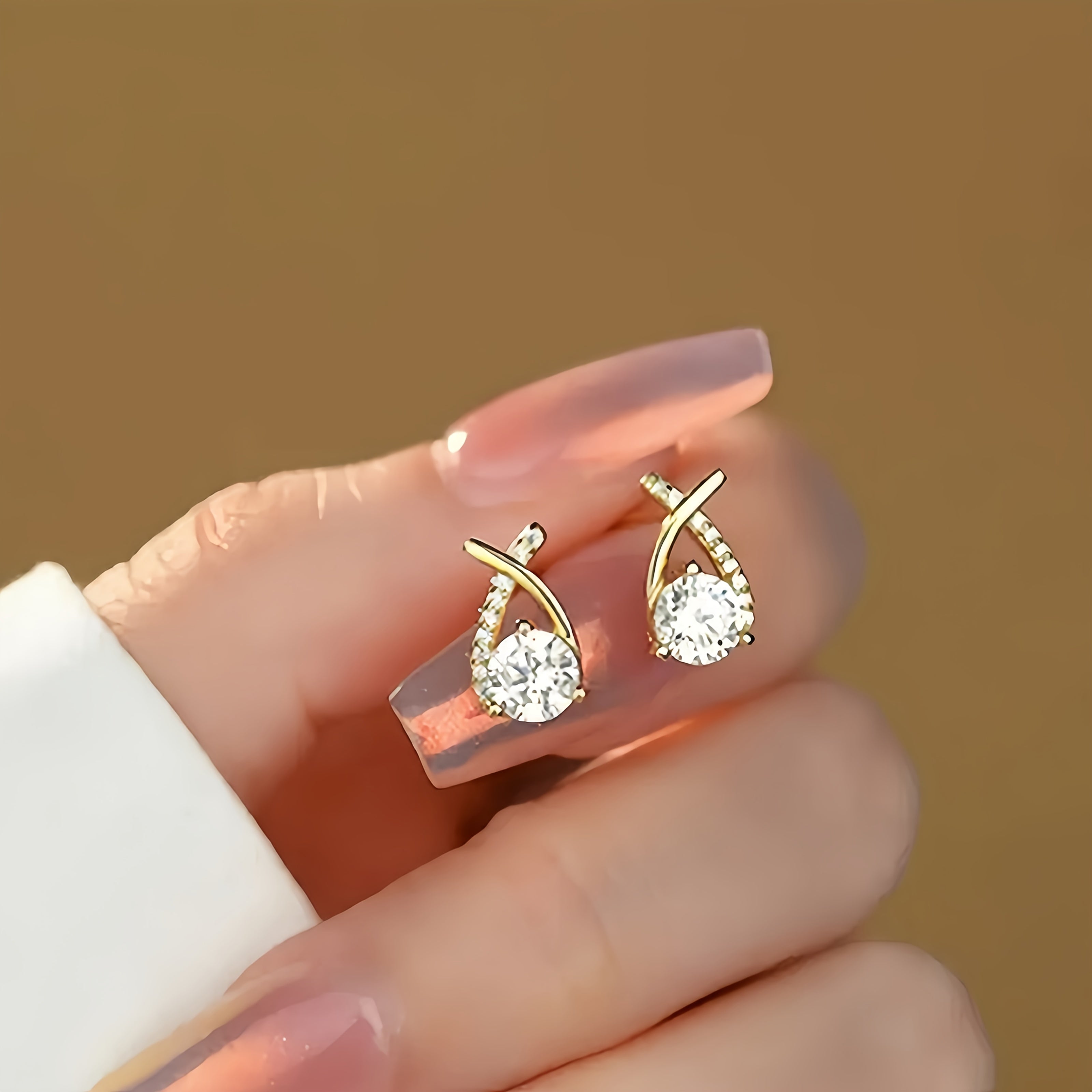 Guld Cross Zirconia Örhängen