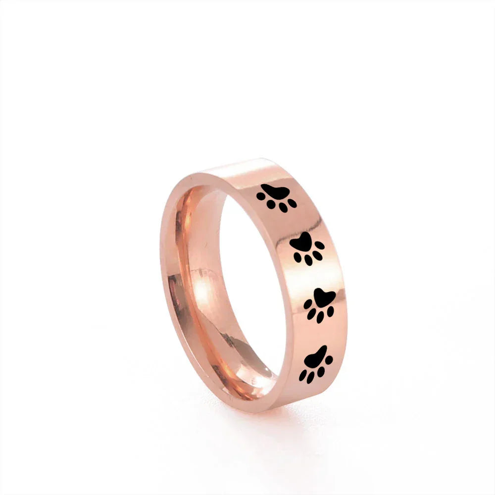 Viskande Paws Print Ring