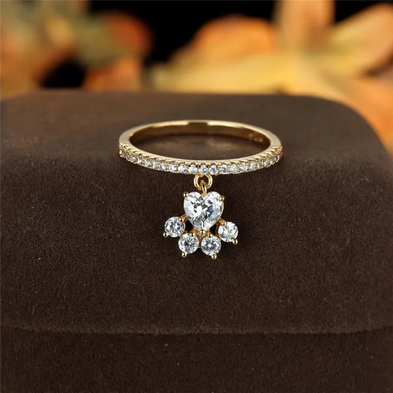 Fantasifull Kattpaws & Hjärtring