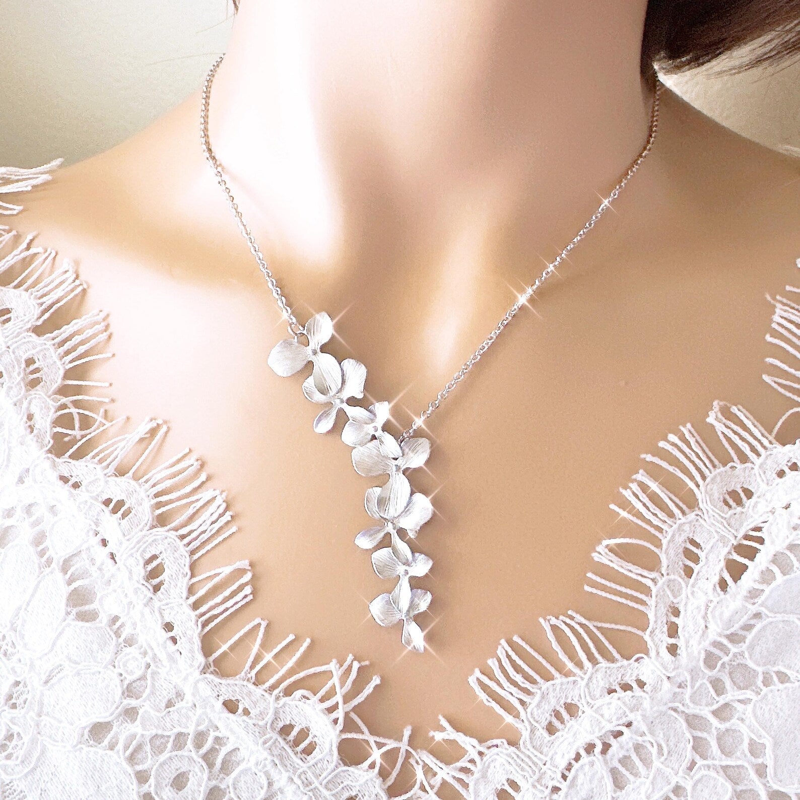Teddy - Vintage Floral Silver Necklace