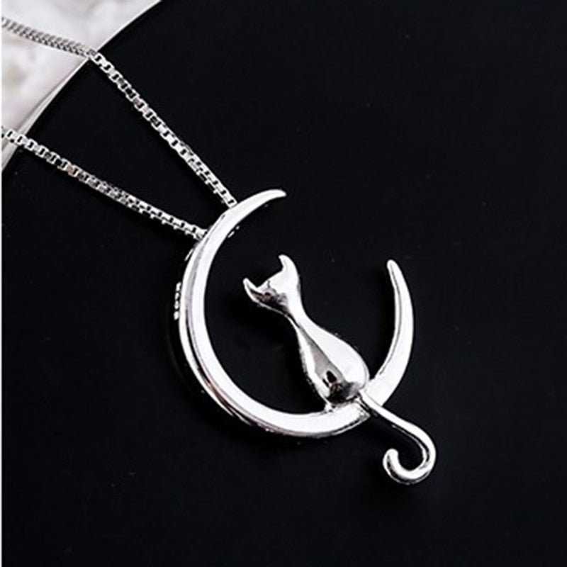 Crescent Cat Elegance Halsband