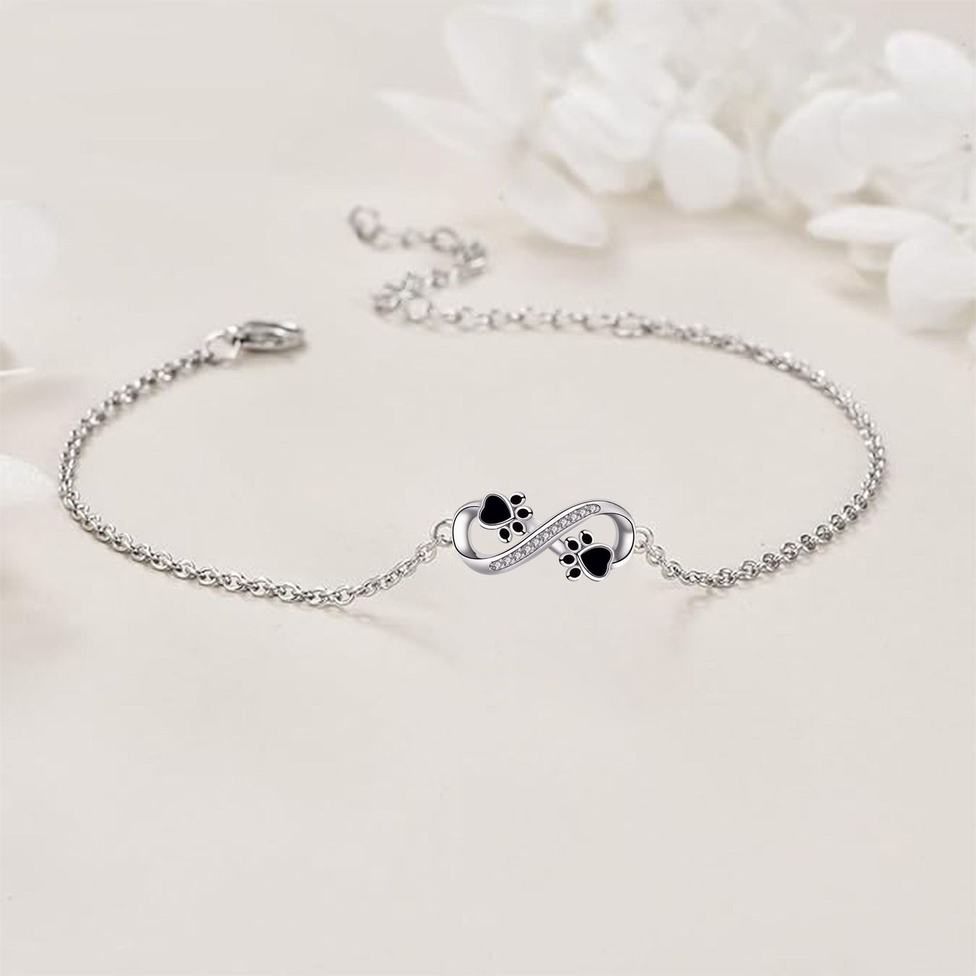 Oändlig Paw Charm Armband