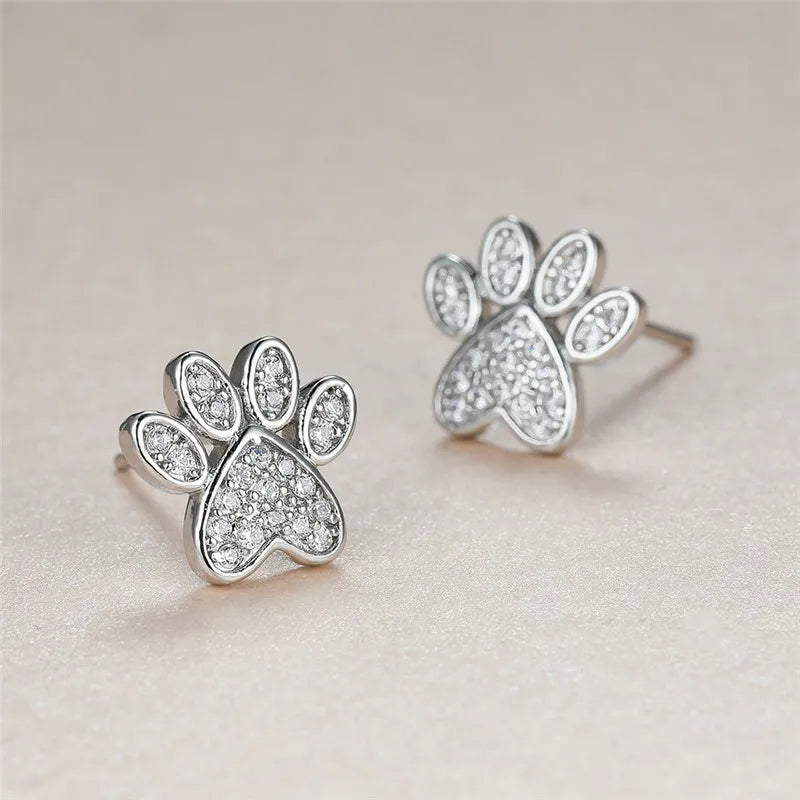 Celestial Paw Studs – Hjärformad Elegans