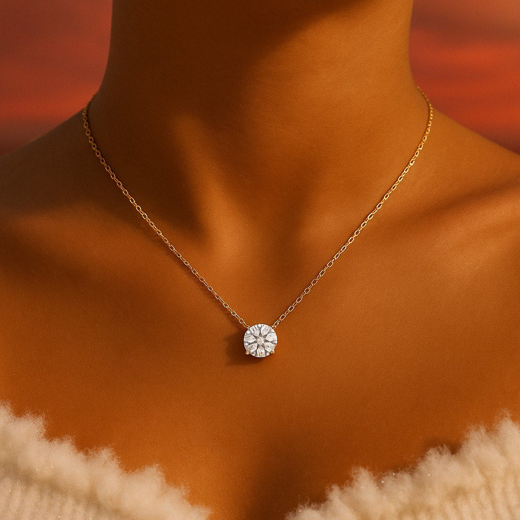 Mirabel | Halsband med en liten ljuspunkt