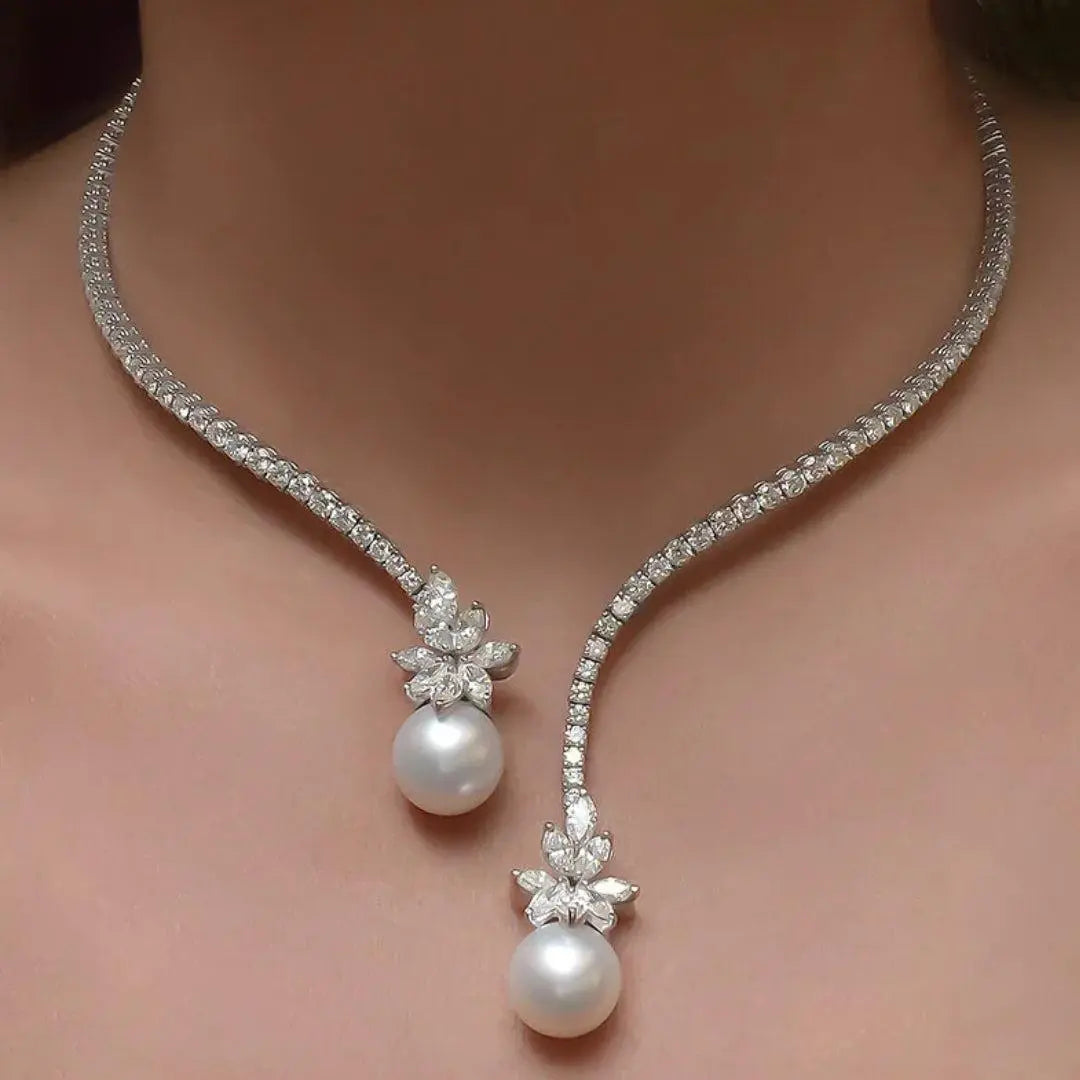 Elegant glänsande halsband med pärlor
