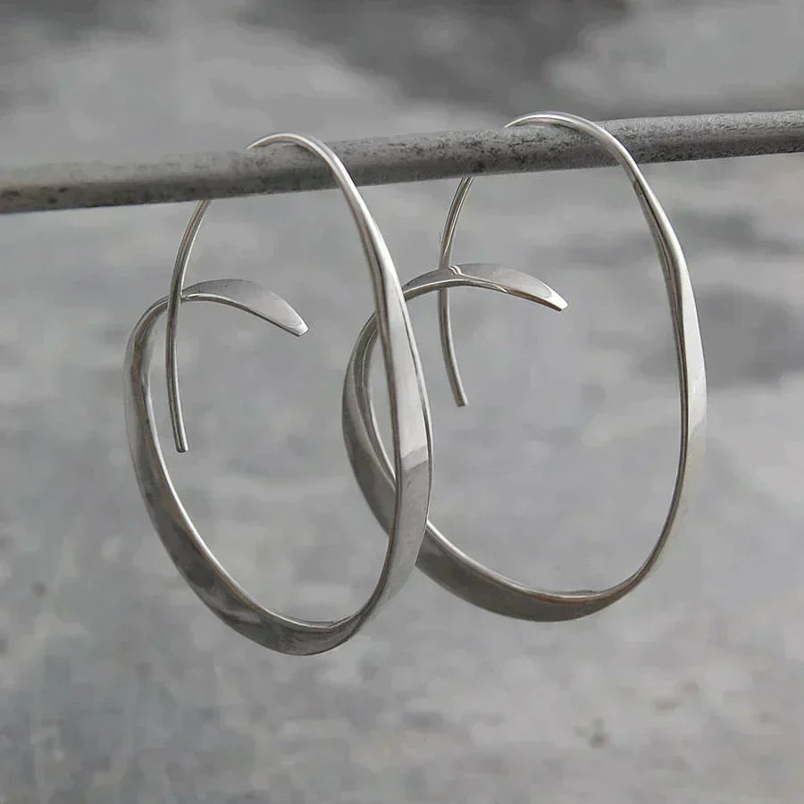 Spiralörhängen Glädje