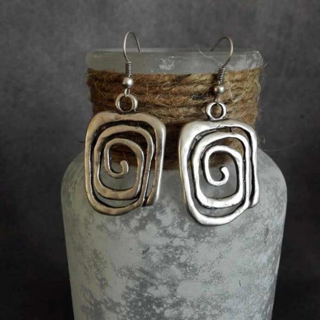 Vintage Spiral Silverörhängen
